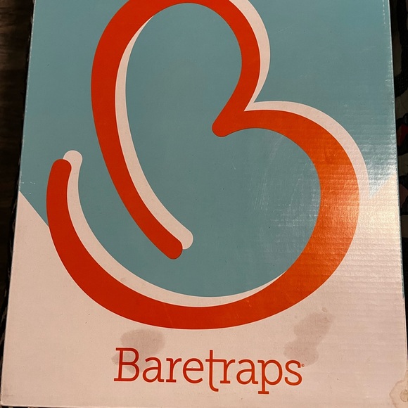 BareTraps Towanda Mushroom Booties with Buckle Detail. Size 8.5 - Picture 9 of 11